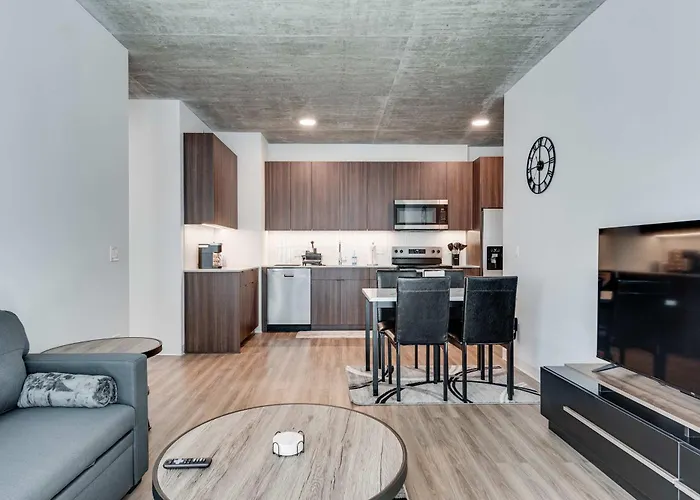 Wabash 4br - Pool Free In & Out Parking 1 Chicago