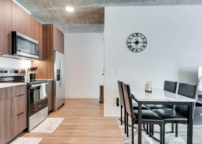 Wabash 4br - Pool Free In & Out Parking 1 Appartamento