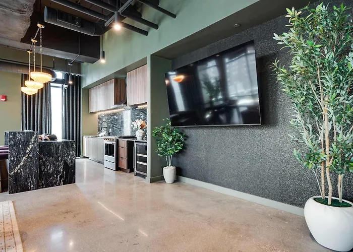 Wabash 4br - Pool Free In & Out Parking 1 Apartamento *